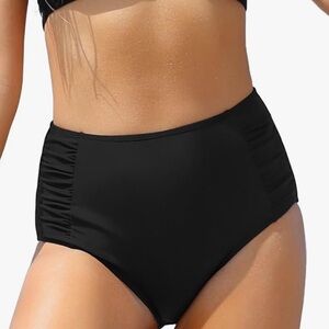 High-Waist Ruched Side Bikini Bottom - Black
